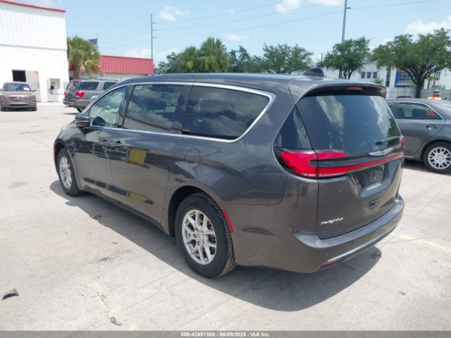 2023 CHRYSLER PACIFICA 2C4RC1BG6PR590302 Photo 2