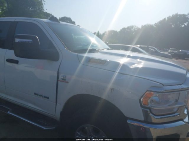 3C6UR5DLXRG338711 RAM 2500 Big Horn  4x4 6'4 Box