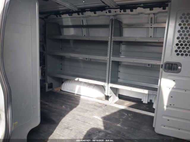 1GTW7AFG8J1342761 GMC Savana 2500 Work Van
