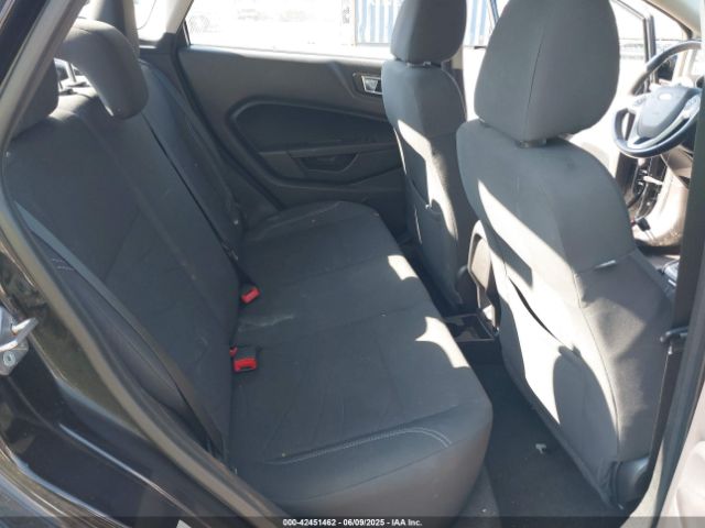 3FADP4BE2FM132430 Ford FIESTA SE