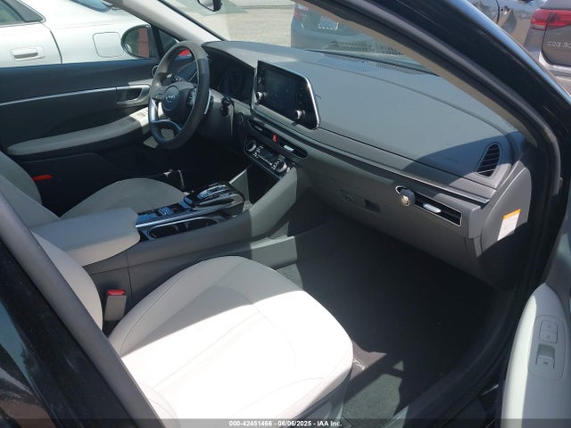 KMHL24JJXNA041593 Hyundai Sonata Hybrid Blue