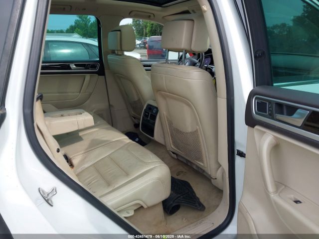 2014 VOLKSWAGEN TOUAREG WVGEP9BP7ED001268 Photo 7