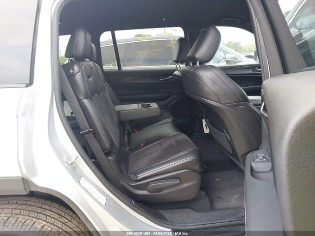 1C4RJKAG8R8549066 Jeep Grand Cherokee L Altitude 4x4