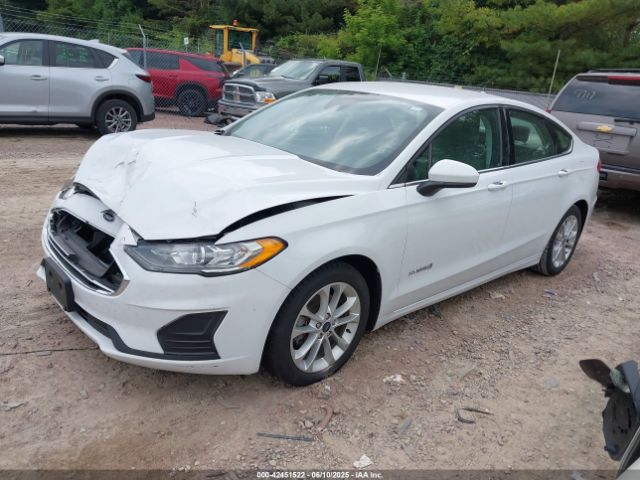 2019 FORD FUSION HYBRID 3FA6P0LU1KR137574 Photo 1
