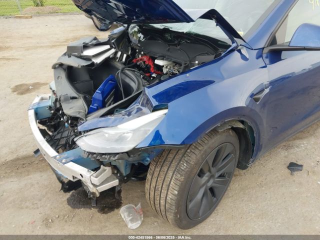 2024 TESLA MODEL Y 7SAYGDEE3RA324648 Photo 5