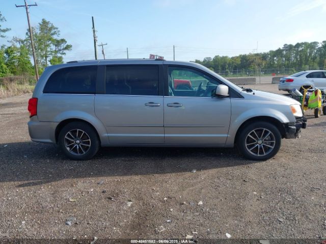 2C4RDGCG4HR852608 Dodge Grand Caravan Sxt