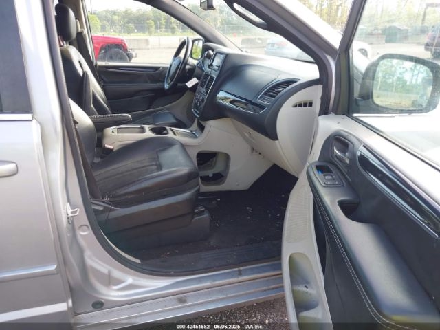 2C4RDGCG4HR852608 Dodge Grand Caravan Sxt