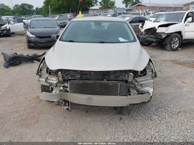 2014 CHEVROLET MALIBU 1G11B5SL6EF217715 Photo 5