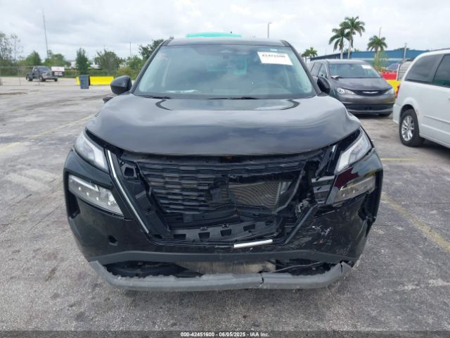 5N1BT3BA5PC858026 Nissan Rogue Sv Fwd