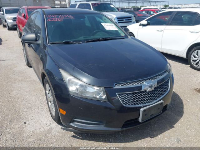 1G1PA5SH4E7240221 Chevrolet Cruze Ls Auto