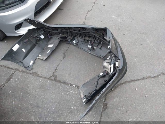 1G6DP5RK3N0129908 Cadillac lsy