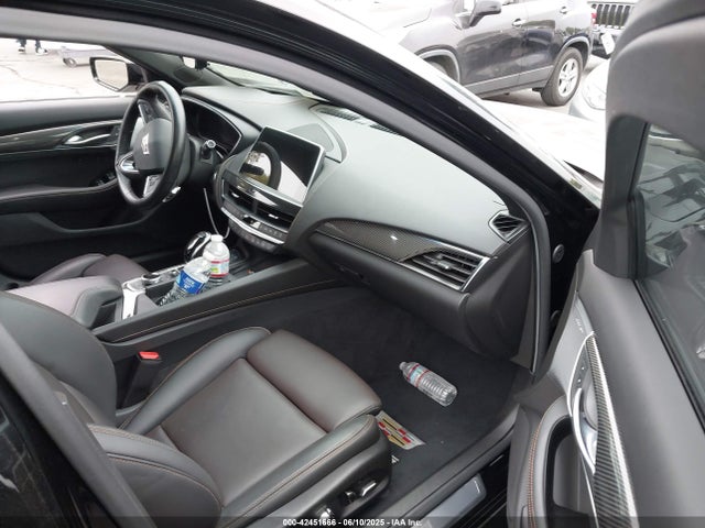 1G6DP5RK3N0129908 Cadillac lsy