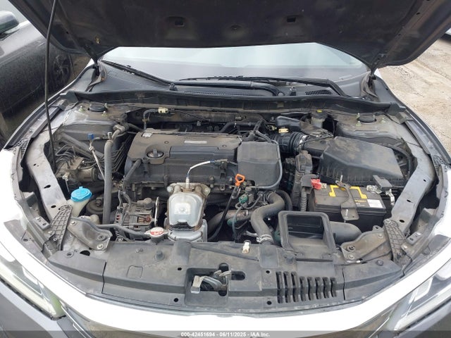 1HGCR2F38HA137131 Honda k24w1