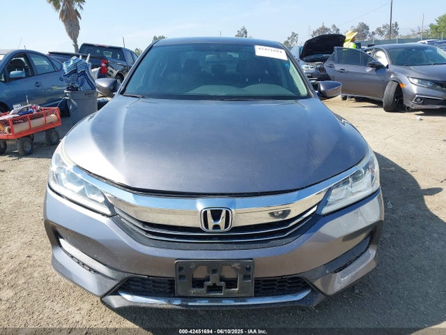 1HGCR2F38HA137131 Honda k24w1