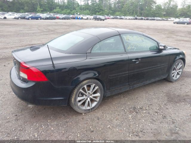 2011 VOLVO C70 YV1672MC7BJ112128 Photo 3