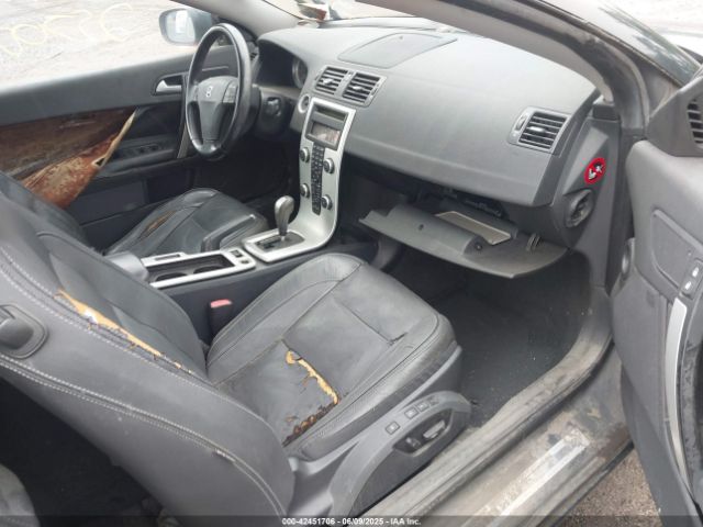 2011 VOLVO C70 YV1672MC7BJ112128 Photo 4