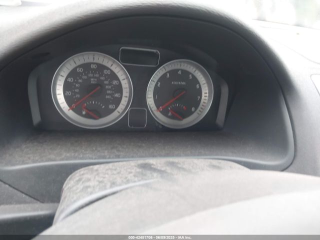 2011 VOLVO C70 YV1672MC7BJ112128 Photo 6