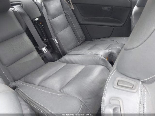 2011 VOLVO C70 YV1672MC7BJ112128 Photo 7