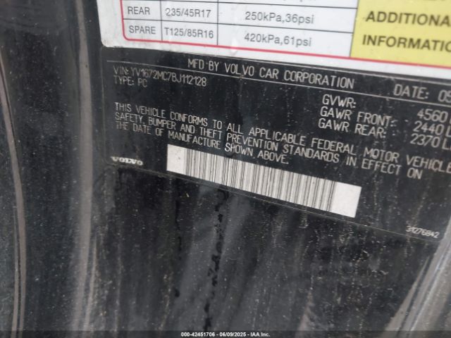2011 VOLVO C70 YV1672MC7BJ112128 Photo 8