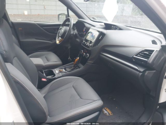 2024 SUBARU FORESTER JF2SKAJC5RH473622 Photo 4