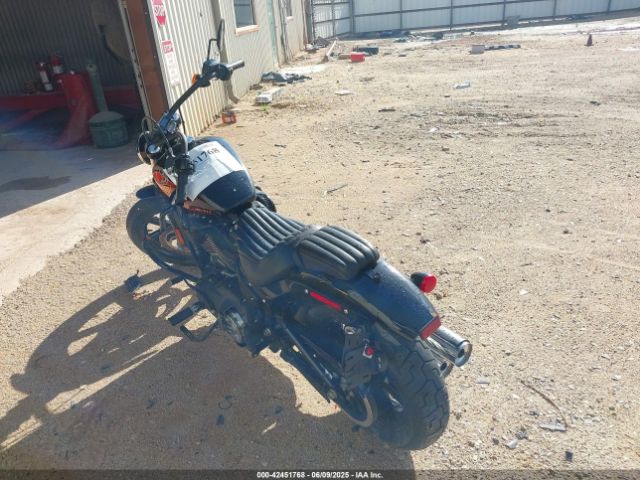 2022 HARLEY-DAVIDSON FXBBS 1HD1YYK1XNB014192 Photo 2