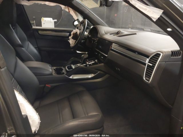 2019 PORSCHE CAYENNE WP1AF2AY1KDA80762 Photo 4