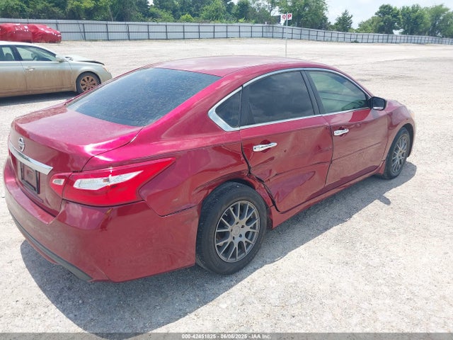 1N4AL3AP4HC475496 Nissan 2017