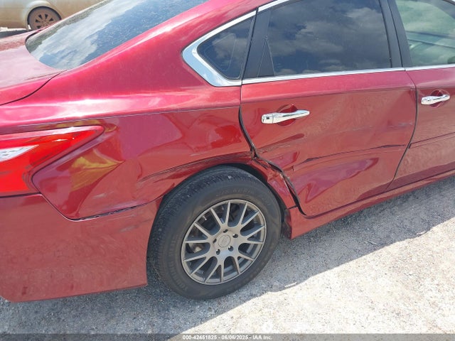 1N4AL3AP4HC475496 Nissan 2017