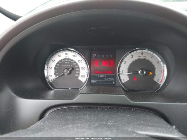 2011 JAGUAR XF SAJWA0GB9BLS18116 Photo 6