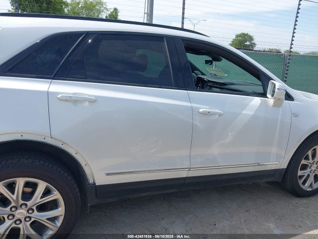1GYKNGRS6LZ112836 Cadillac lgx