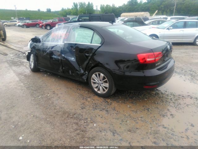 2015 VOLKSWAGEN JETTA 3VWLA7AJ4FM328759 Photo 2