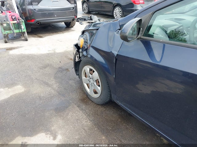 1G1JA5SG4G4105841 Chevrolet Sonic Ls Auto