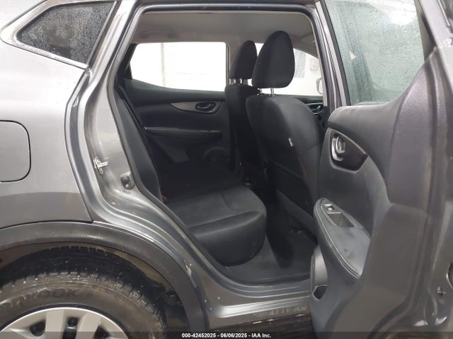 JN1BJ1CR2KW317299 Nissan 2019