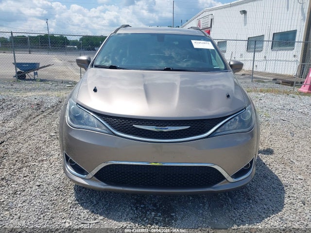 Chrysler Pacifica Touring-l 2017 2C4RC1BG9HR668654 Image 13