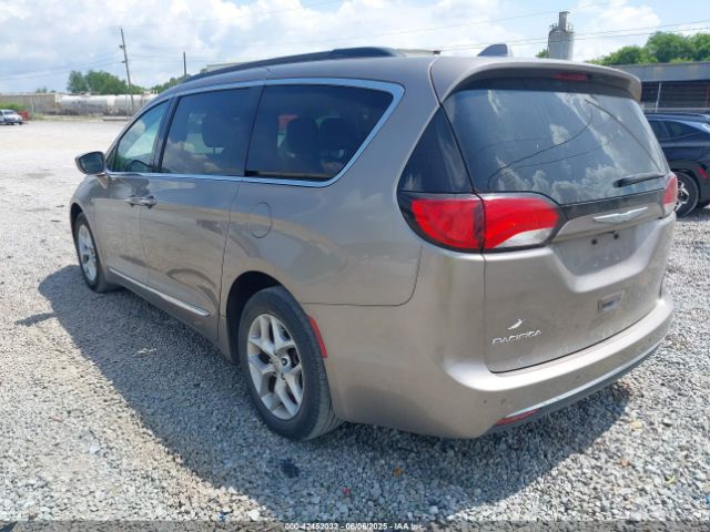 2017 CHRYSLER PACIFICA 2C4RC1BG9HR668654 Photo 2