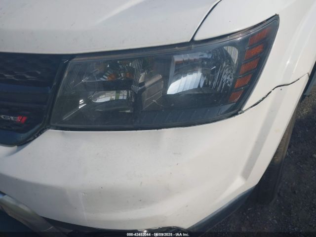 3C4PDCGG6FT588666 Dodge Journey Crossroad