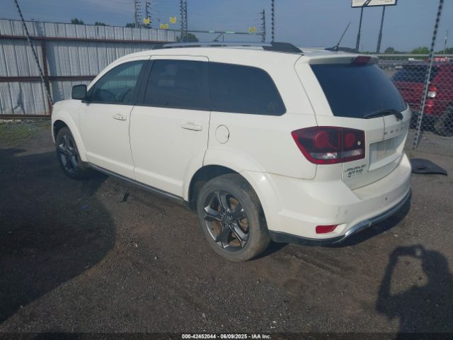 3C4PDCGG6FT588666 Dodge Journey Crossroad