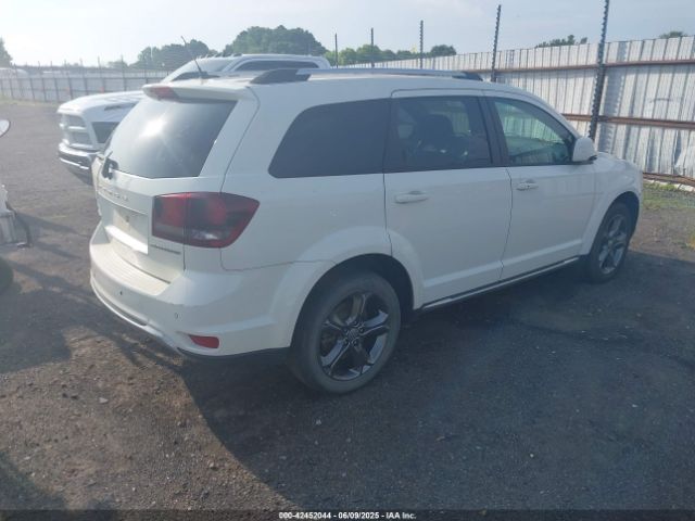 3C4PDCGG6FT588666 Dodge Journey Crossroad