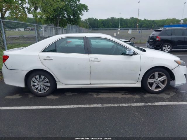 4T1BF1FK8EU408246 Toyota CAMRY SE