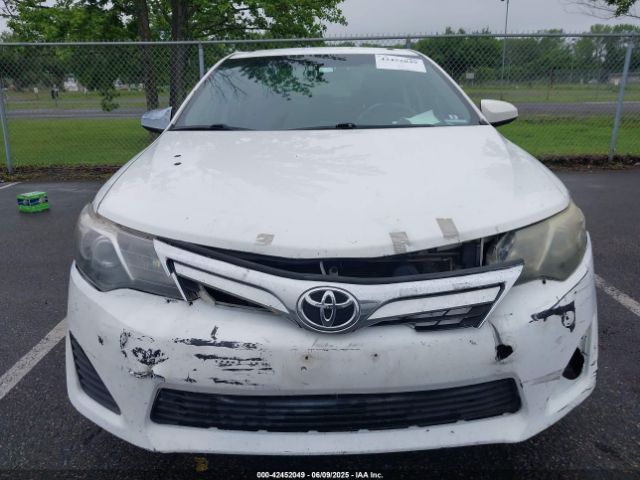 4T1BF1FK8EU408246 Toyota CAMRY SE