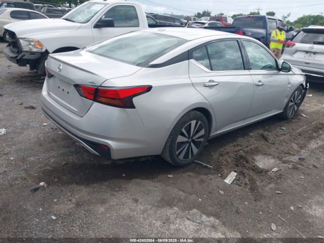 2019 NISSAN ALTIMA 1N4BL4EV9KC244667 Photo 3