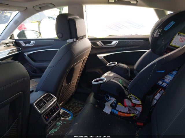 WAUU2AF21KN060608 Audi 2019
