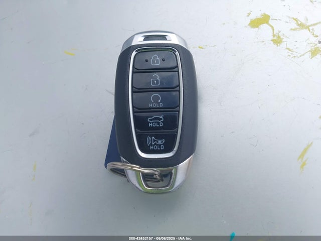 42452157 :رقم المزاد ، KMHLS4AG5PU438246 vin ، 2023 Hyundai Elantra Sel مزاد بيع