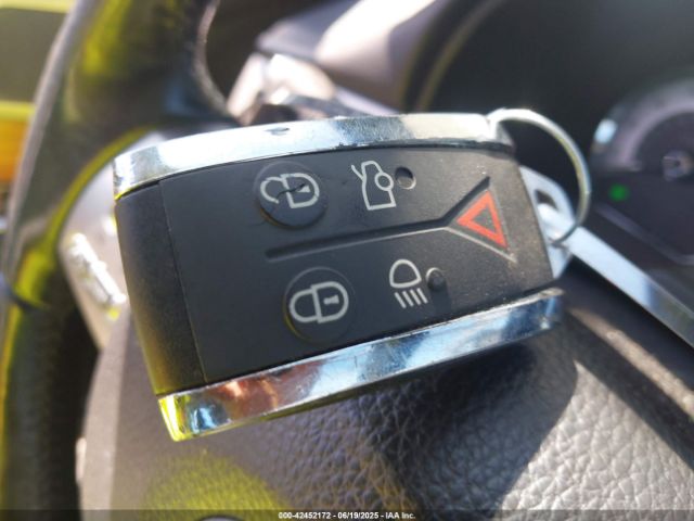 2010 JAGUAR XF SAJWA0FA2AHR59492 Photo 10