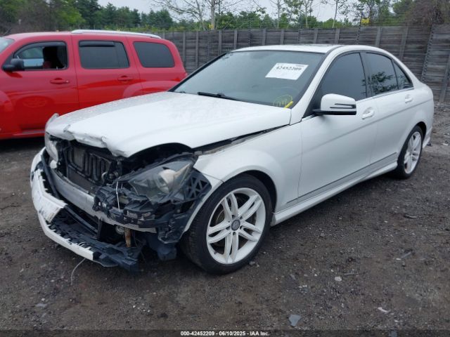 WDDGF8AB4ER325089 Mercedes-Benz C 300 Luxury 4matic/sport 4matic