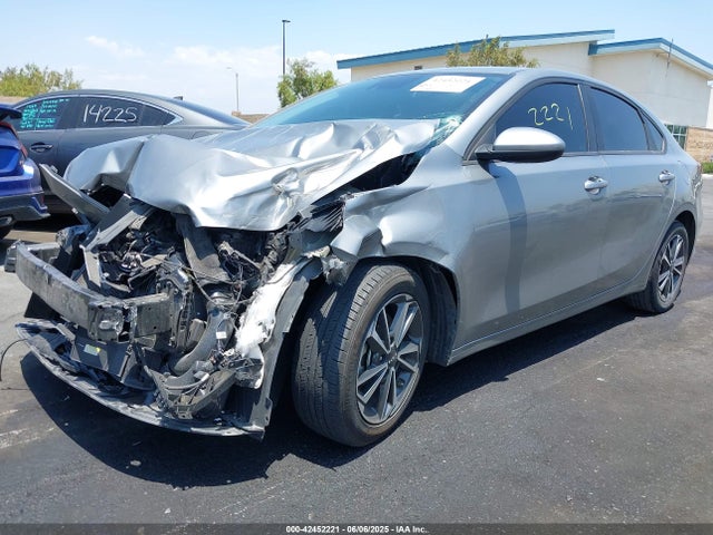 KIA mpi nu 2022 3KPF24AD6NE501633 Image 2