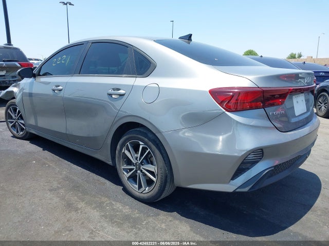 KIA mpi nu 2022 3KPF24AD6NE501633 Image 3