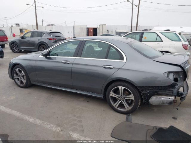 WDDZF4JB5HA286775 Mercedes-Benz E 300