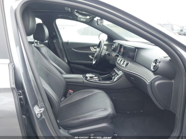 WDDZF4JB5HA286775 Mercedes-Benz E 300