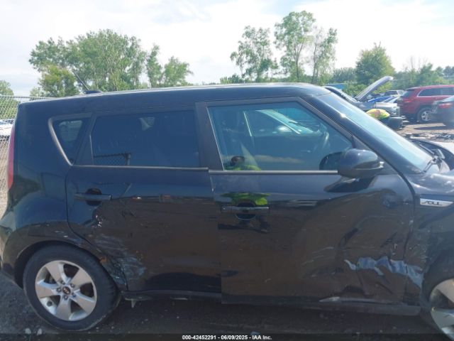 KNDJN2A27J7903871 KIA Soul